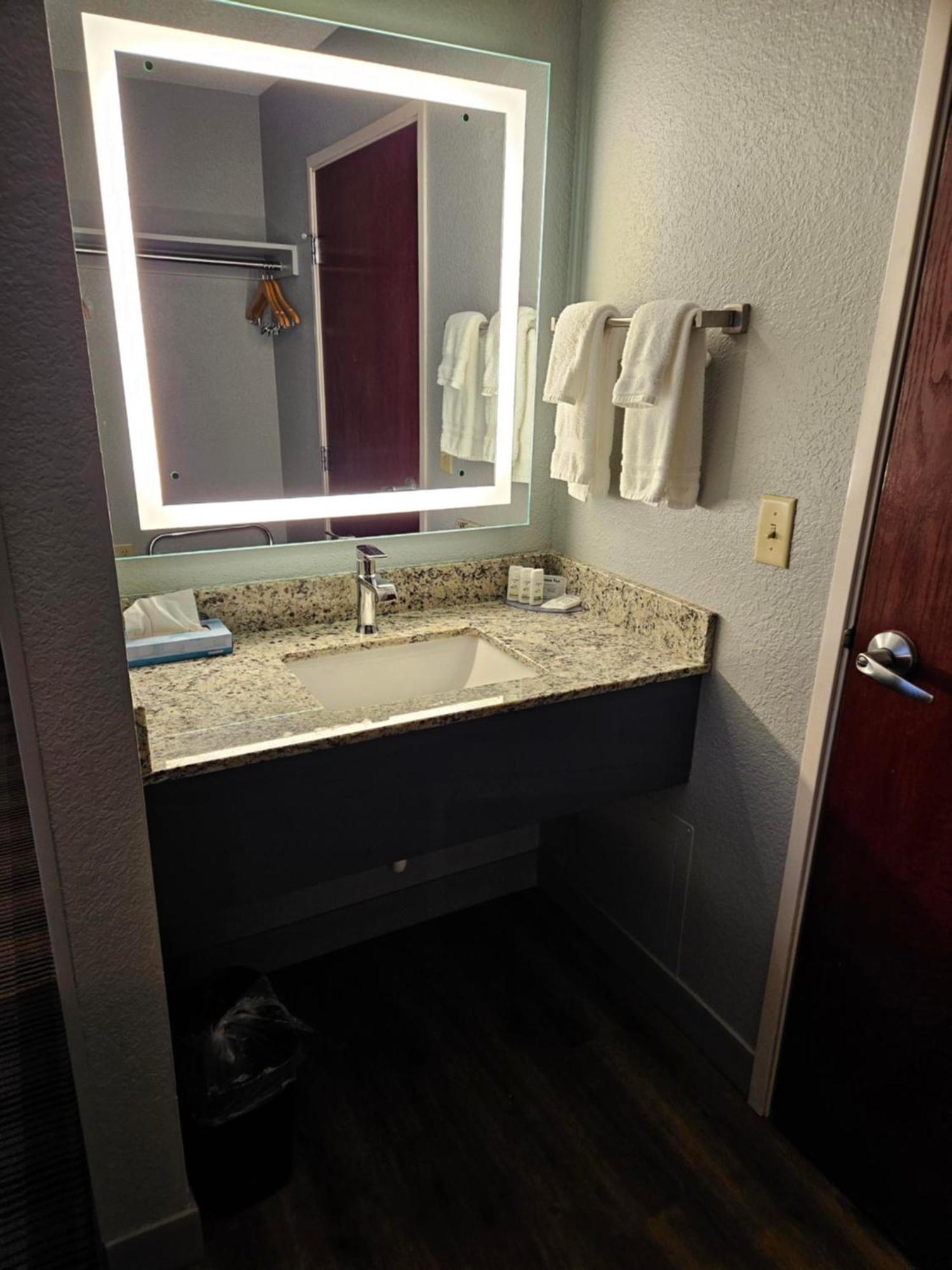 Americinn By Wyndham Mounds View Minneapolis Εξωτερικό φωτογραφία