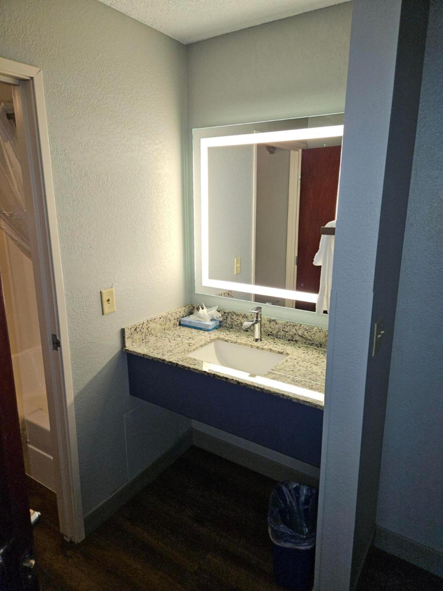 Americinn By Wyndham Mounds View Minneapolis Δωμάτιο φωτογραφία